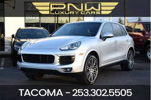 2017 Porsche Cayenne Platinum Edition AWD photo