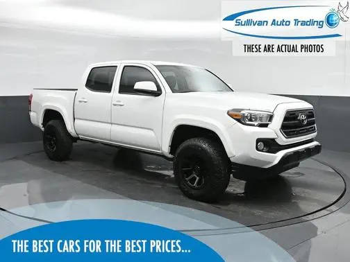 2017 Toyota Tacoma SR5 4WD photo