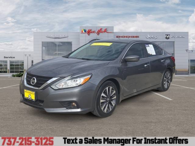 2016 Nissan Altima 2.5 SV FWD photo
