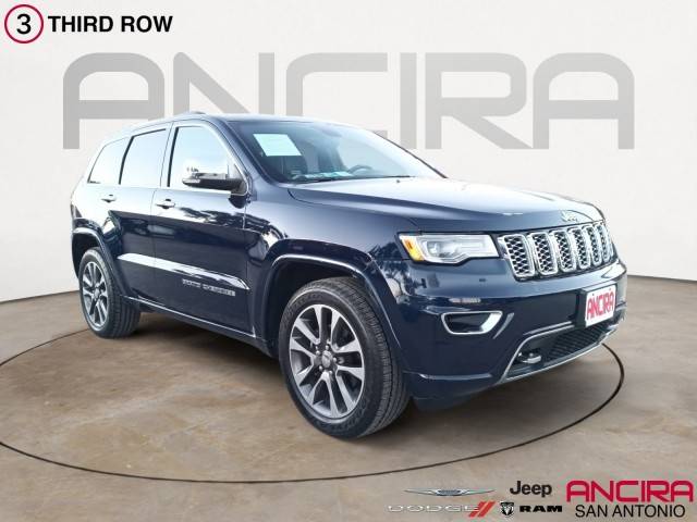 2017 Jeep Grand Cherokee Overland RWD photo