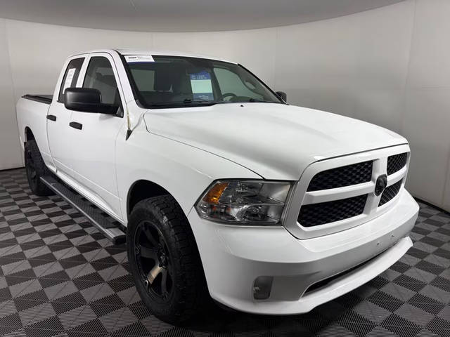 2017 Ram 1500 Express 4WD photo