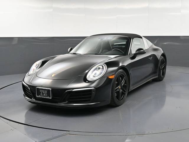 2017 Porsche 911 4 AWD photo