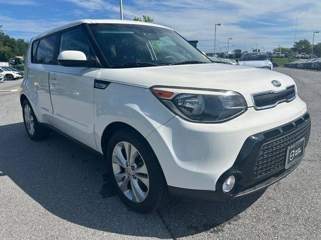 2016 Kia Soul + FWD photo