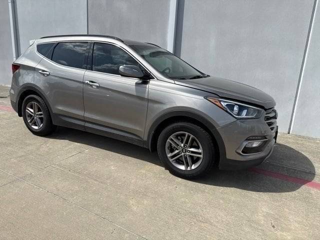 2017 Hyundai Santa Fe Sport 2.4L FWD photo