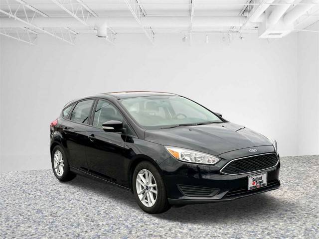 2016 Ford Focus SE FWD photo