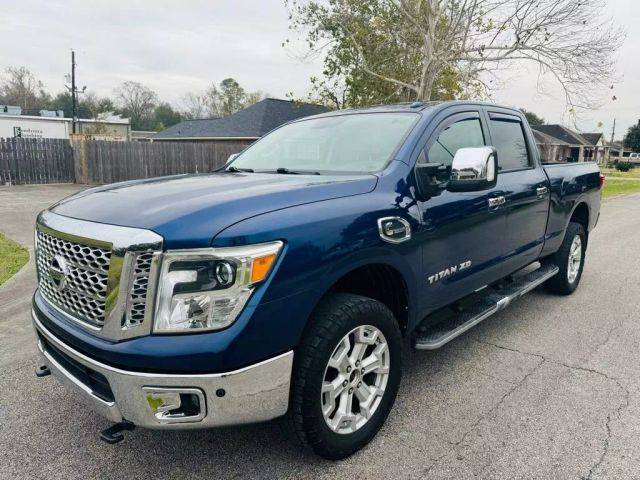 2016 Nissan Titan XD SL 4WD photo