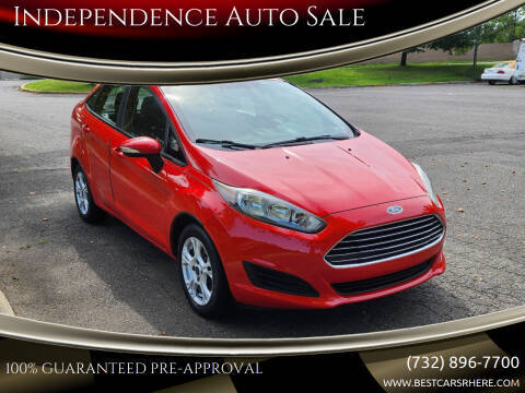 2015 Ford Fiesta SE FWD photo