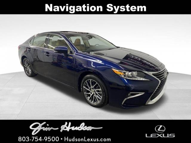 2016 Lexus ES  FWD photo