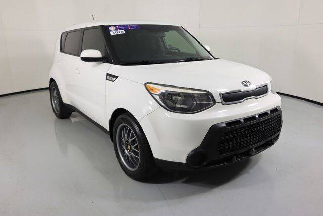 2016 Kia Soul Base FWD photo