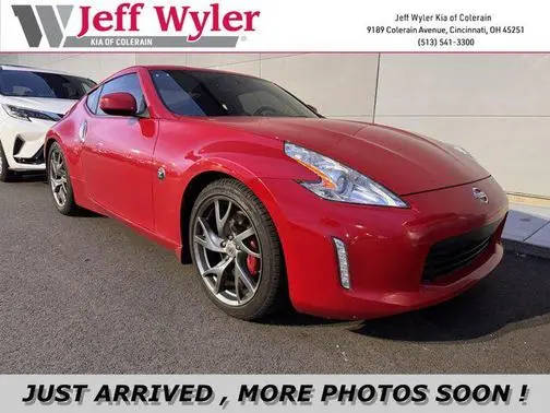 2017 Nissan 370Z Sport RWD photo