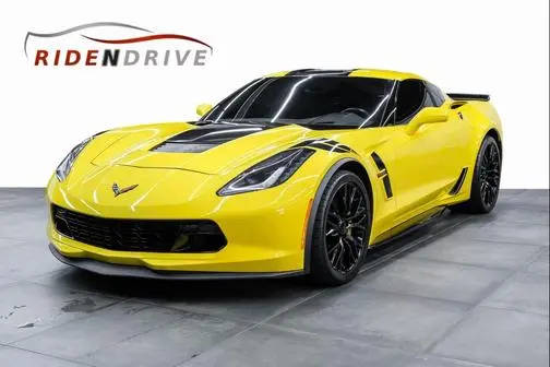 2017 Chevrolet Corvette Grand Sport 2LT RWD photo