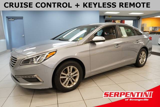 2015 Hyundai Sonata 2.4L SE FWD photo
