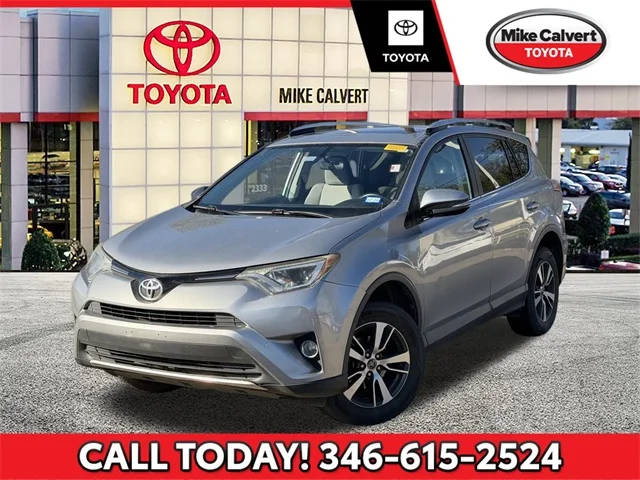 2016 Toyota RAV4 XLE FWD photo