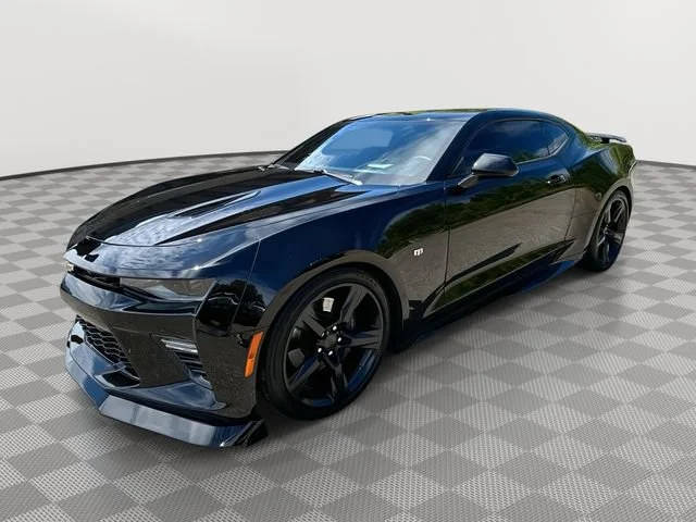 2017 Chevrolet Camaro 2SS RWD photo