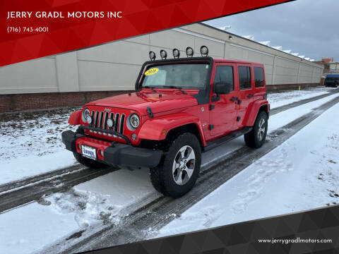 2016 Jeep Wrangler Unlimited Sahara 4WD photo