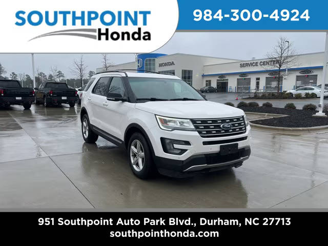 2017 Ford Explorer XLT 4WD photo