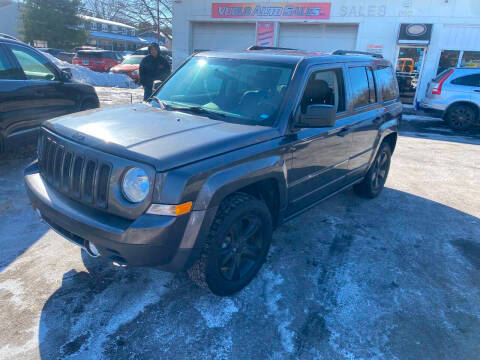 2017 Jeep Patriot High Altitude 4WD photo