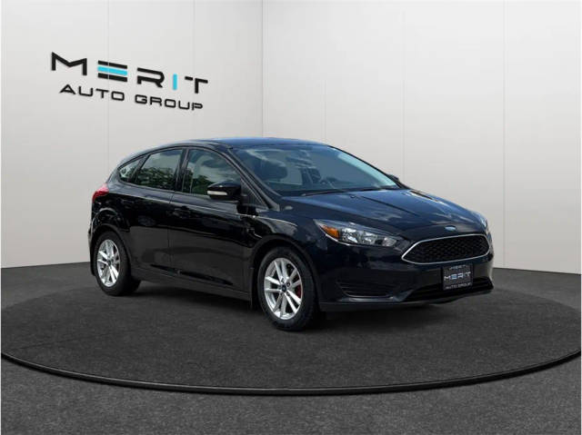 2016 Ford Focus SE FWD photo