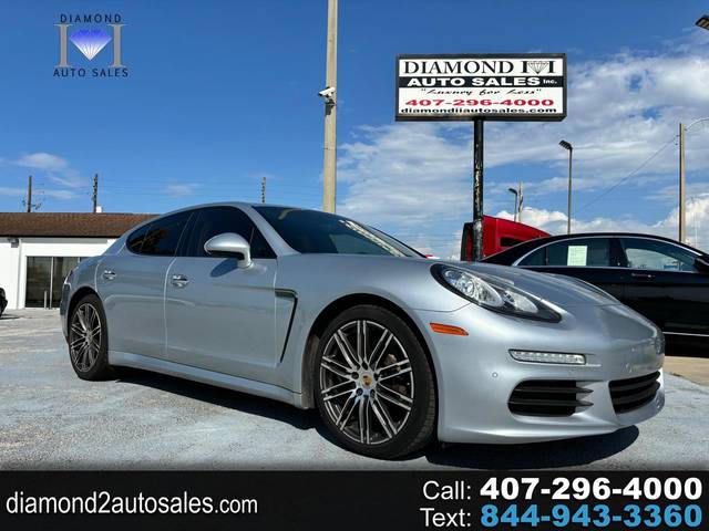 2016 Porsche Panamera Edition RWD photo