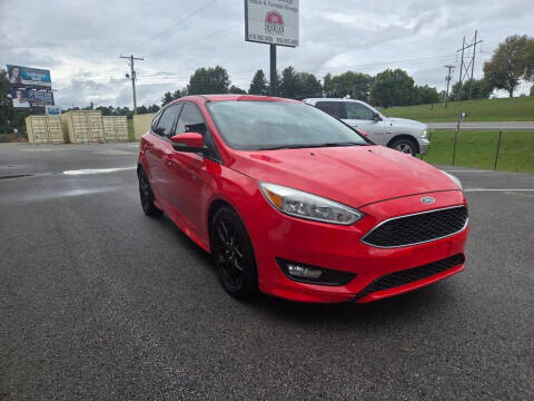 2016 Ford Focus SE FWD photo
