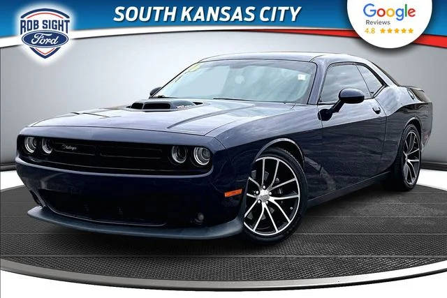 2016 Dodge Challenger 392 Hemi Scat Pack Shaker RWD photo