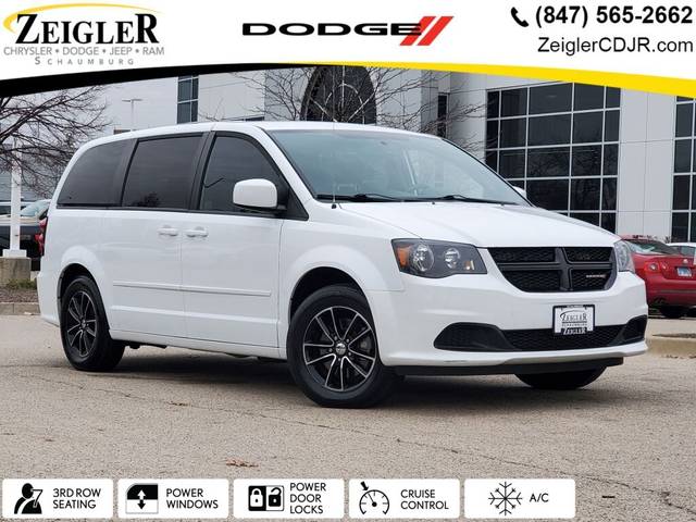 2017 Dodge Grand Caravan SE Plus FWD photo