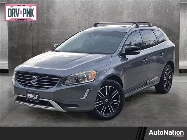 2017 Volvo XC60 Dynamic FWD photo