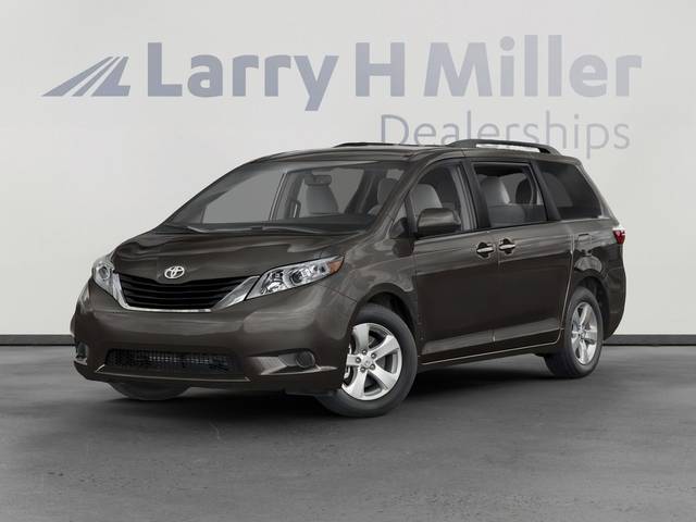 2017 Toyota Sienna LE FWD photo