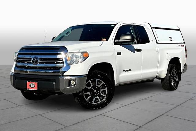 2016 Toyota Tundra SR5 4WD photo