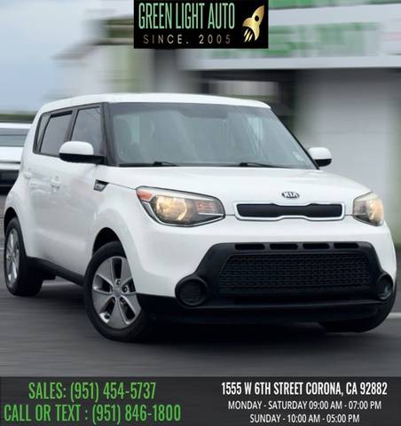 2016 Kia Soul Base FWD photo