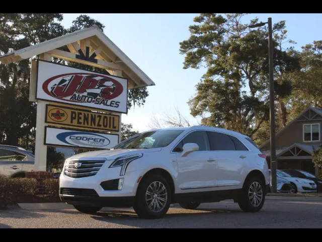 2017 Cadillac XT5 Luxury FWD FWD photo