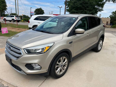 2017 Ford Escape SE FWD photo