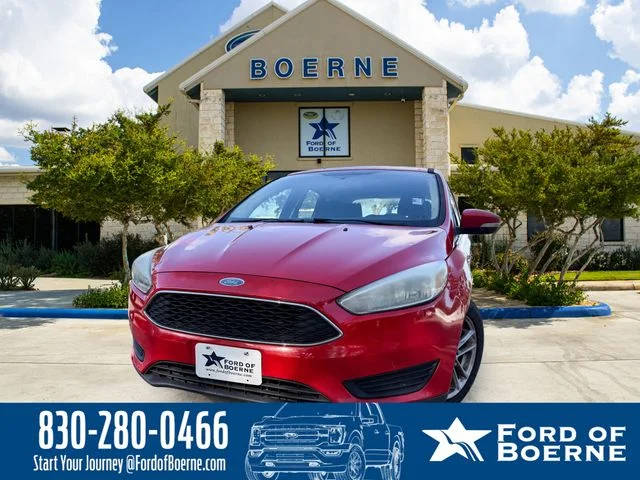 2015 Ford Focus SE FWD photo