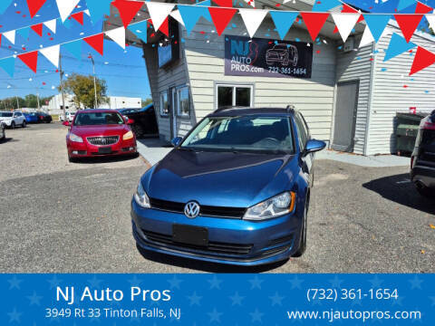 2017 Volkswagen Golf SportWagen FWD photo