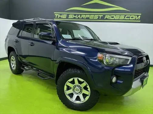 2016 Toyota 4Runner Trail 4WD photo