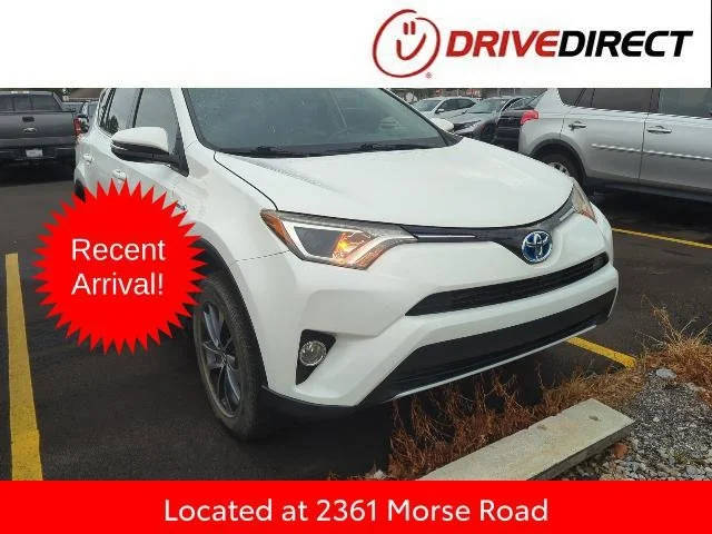 2016 Toyota RAV4 XLE AWD photo