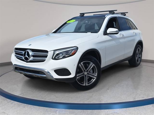 2017 Mercedes-Benz GLC-Class GLC 300 AWD photo