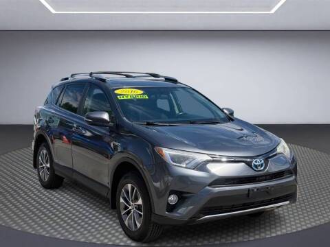 2016 Toyota RAV4 XLE AWD photo