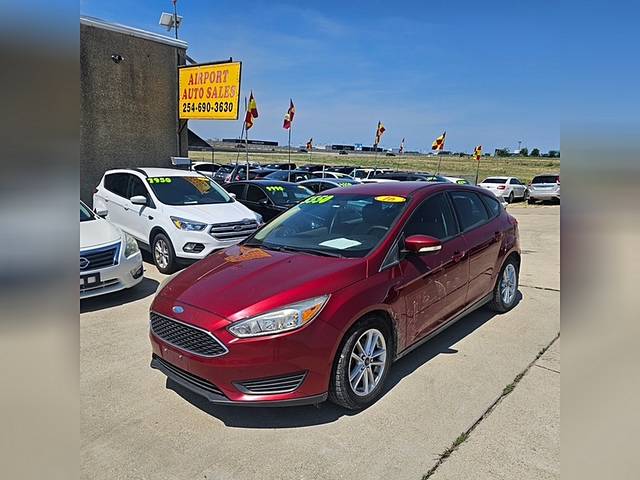 2016 Ford Focus SE FWD photo