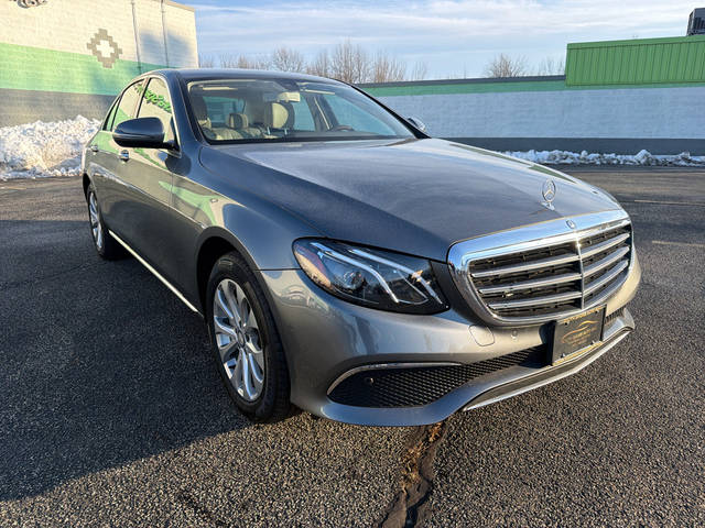 2017 Mercedes-Benz E-Class E 300 Luxury AWD photo