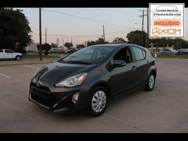 2016 Toyota Prius c Two FWD photo