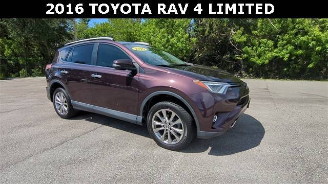 2016 Toyota RAV4 Limited FWD photo