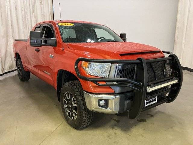 2016 Toyota Tundra SR5 4WD photo