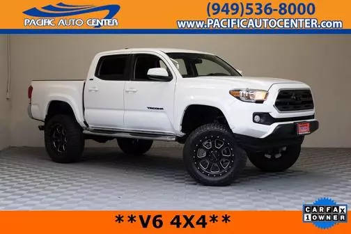 2017 Toyota Tacoma SR5 4WD photo