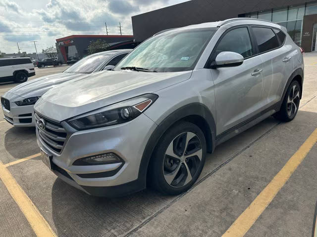 2017 Hyundai Tucson Sport FWD photo