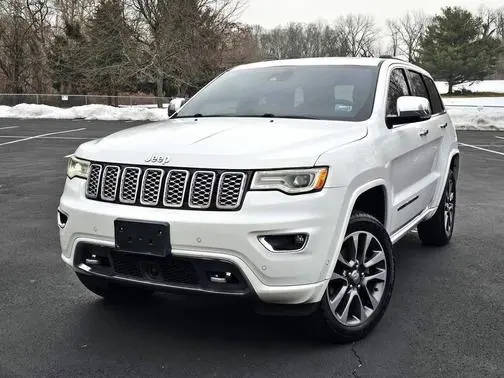 2017 Jeep Grand Cherokee Overland 4WD photo