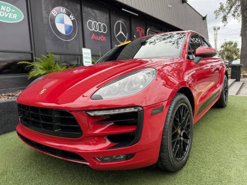 2017 Porsche Macan GTS AWD photo