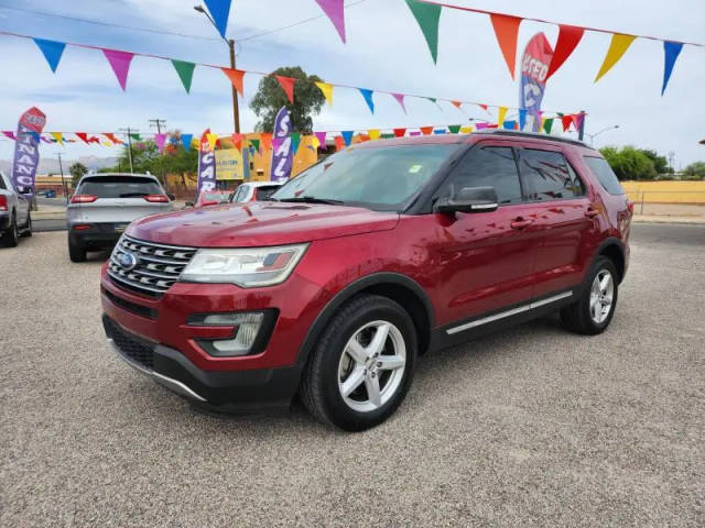2017 Ford Explorer XLT 4WD photo