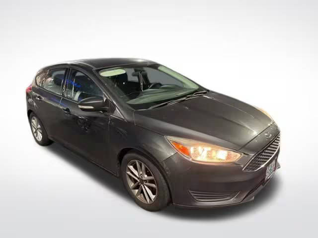 2016 Ford Focus SE FWD photo