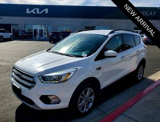 2017 Ford Escape SE FWD photo